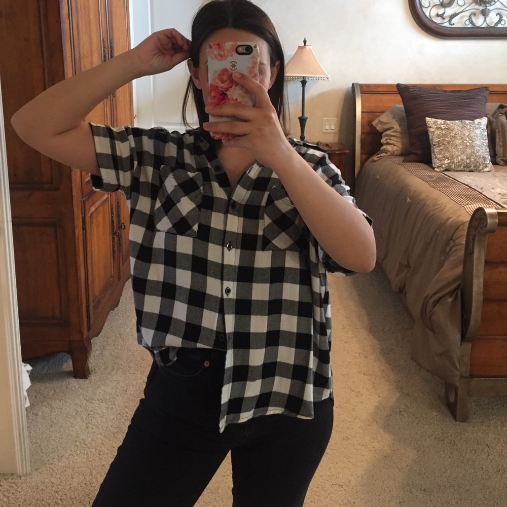Short Sleeved Flannel